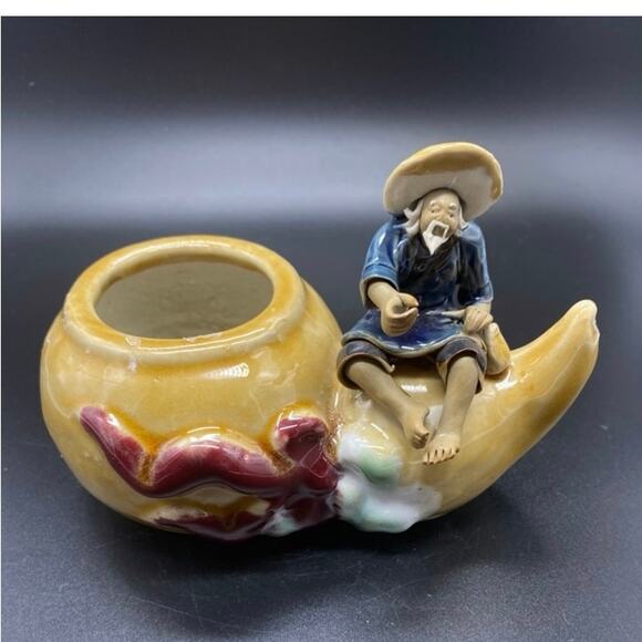 Mud Man Asian Design Fisherman‎ Pottery Planter - Picture 1 of 9